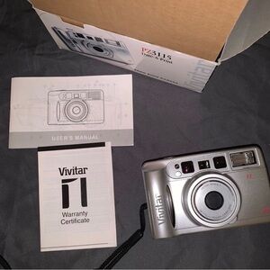 Vivitar PZ3115 35mm Point & Shoot Film Camera W/ Box and Manual